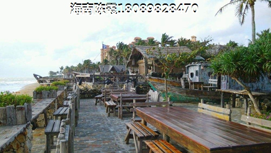 海南万宁市是不是很潮湿